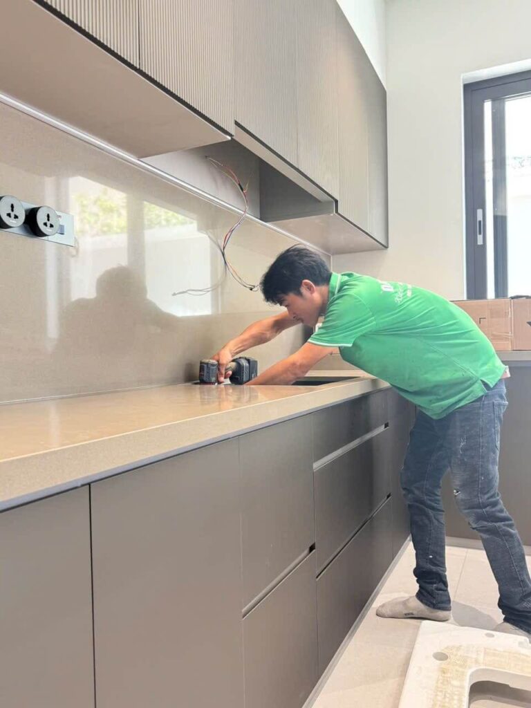 Công Trình Tủ Bếp Chữ U - Rio Vistar Thủ Đức