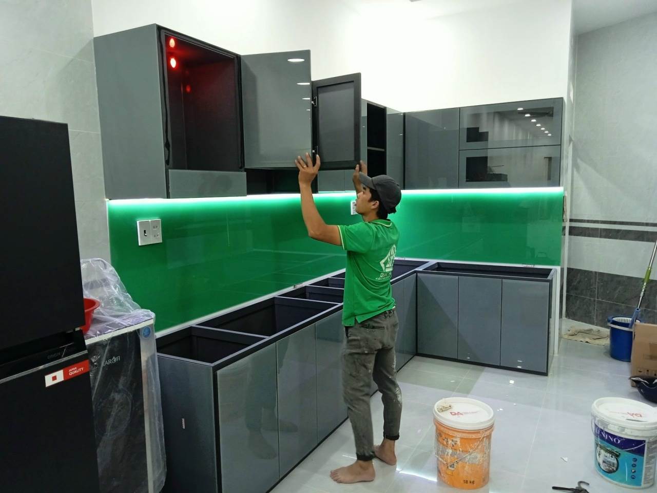 Địa Chỉ Gia Công Tủ Bếp Uy Tín, Chất Lượng