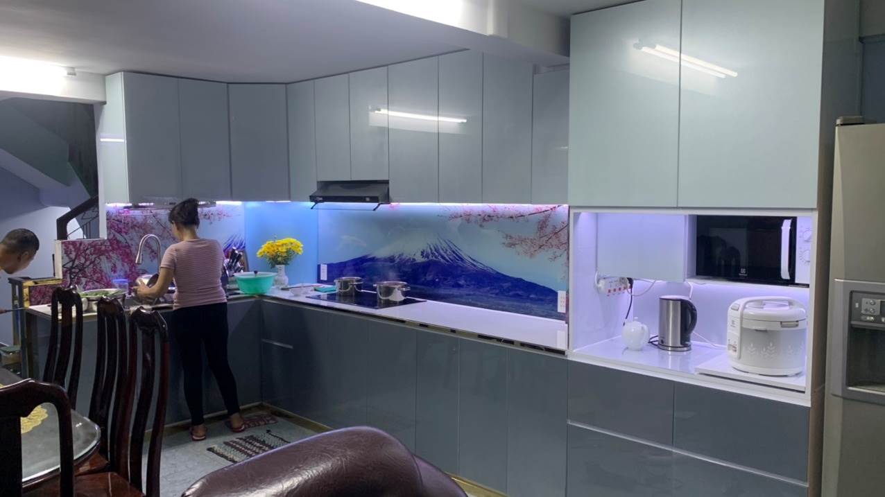 tu-bep-son-tinh-dien09.jpg Kính Ốp Bếp