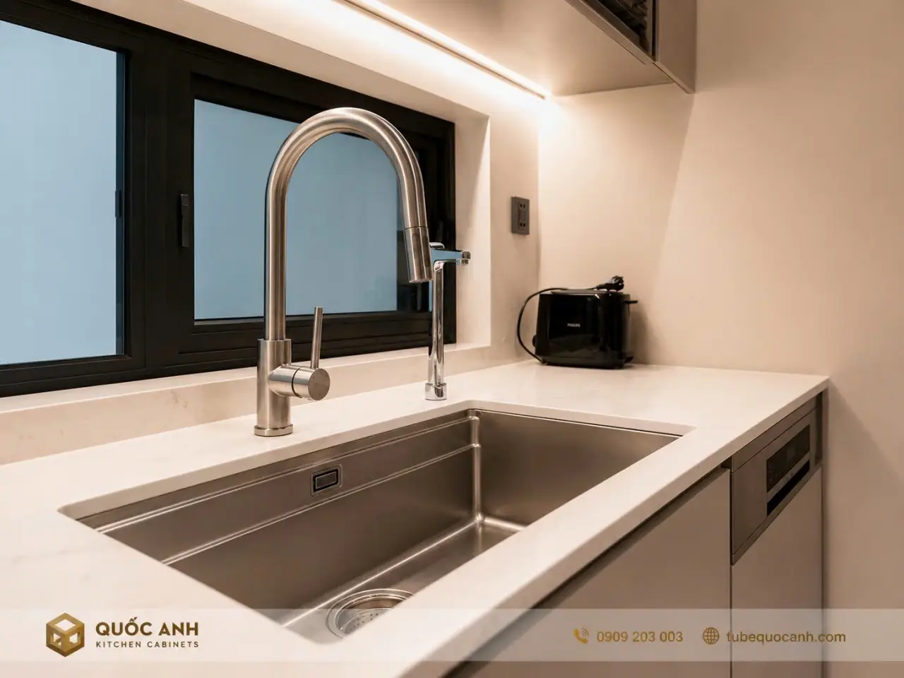 Bàn Giao Công Trình Tủ Bếp Inox Cánh Kính - Bình Dương